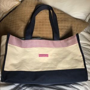 Vineyard Vines large beach tote